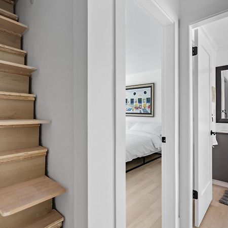וונקובר Modern Kitsilano 2 Bedroom Home With A Hot Tub מראה חיצוני תמונה